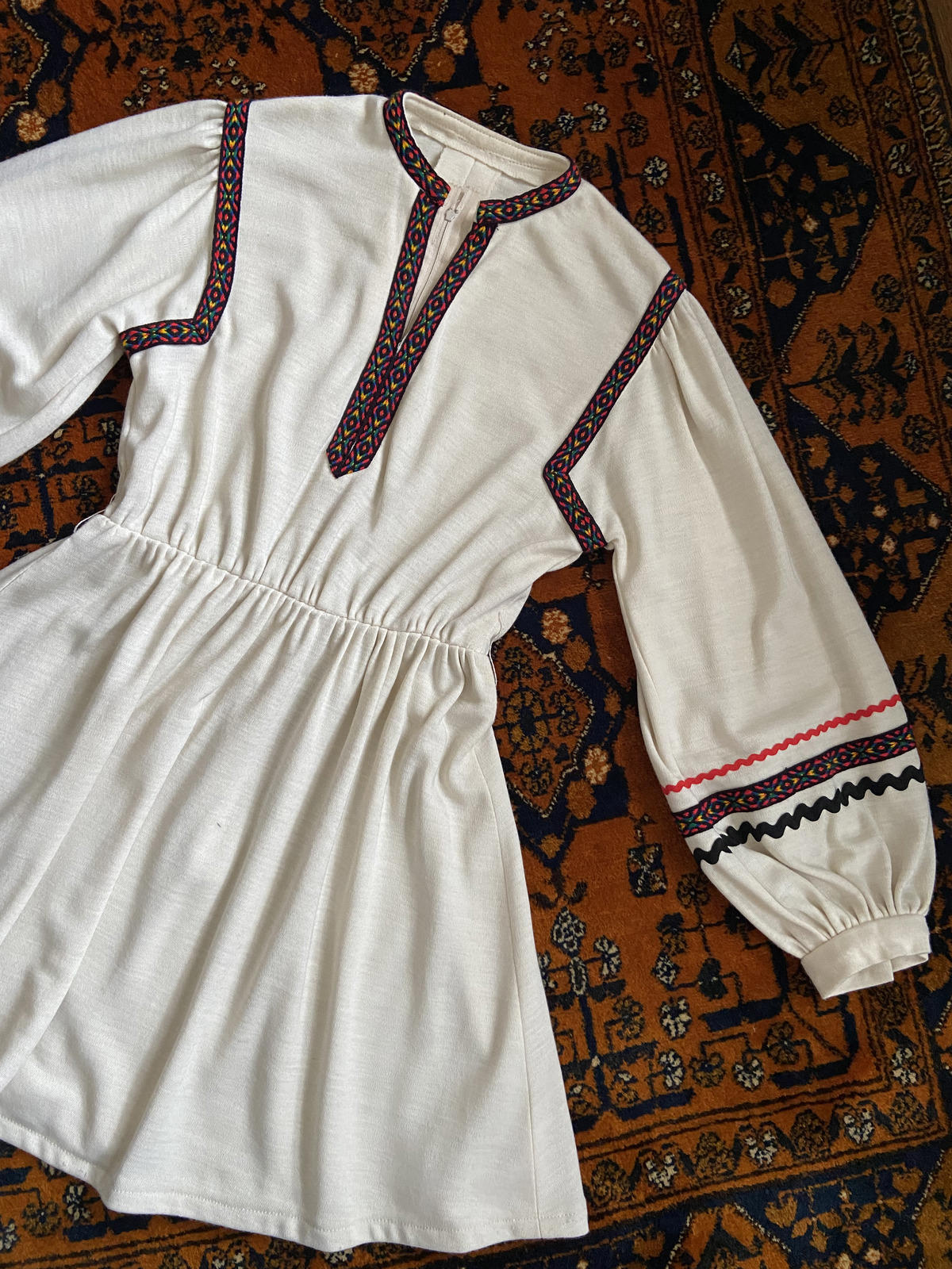 Vintage 1970s Cream Folk Mini Dress