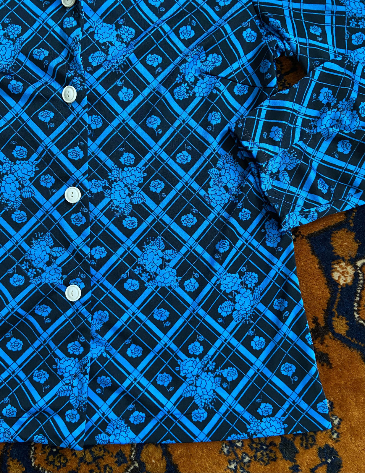 Vintage 1970s Electric Blue Black Jersey Shirt