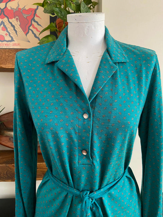 Vintage Italian Green Paisley Tie Top
