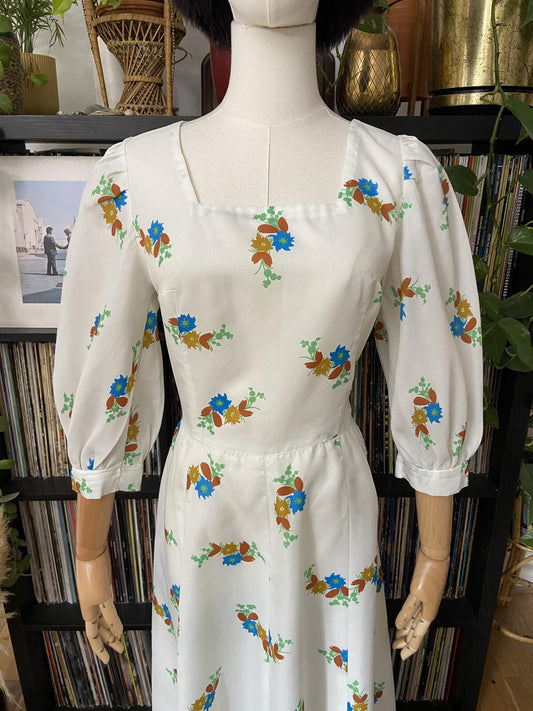 Vintage 1970s Cream Floral Maxi Dress