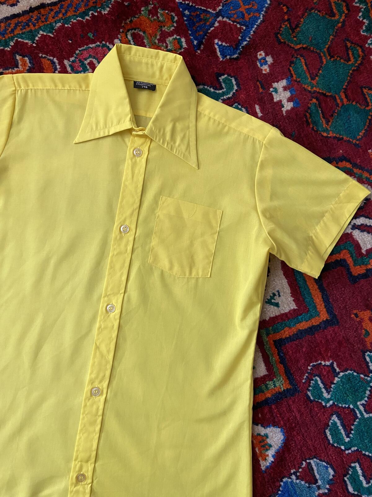 Vintage 1970s Bright Yellow Dagger Collar Shirt