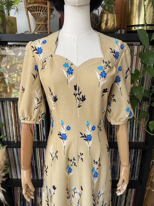 Vintage 1970s Beige Floral Maxi Dress