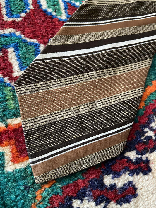 Vintage 1970s John Weitz at Burton Kipper Tie