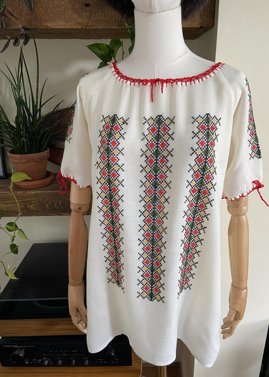 Vintage 1970s Red Embroidered Folk Top