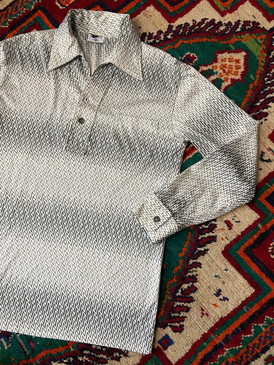 Vintage 1970s Japanese Zig-Zag Jersey Top