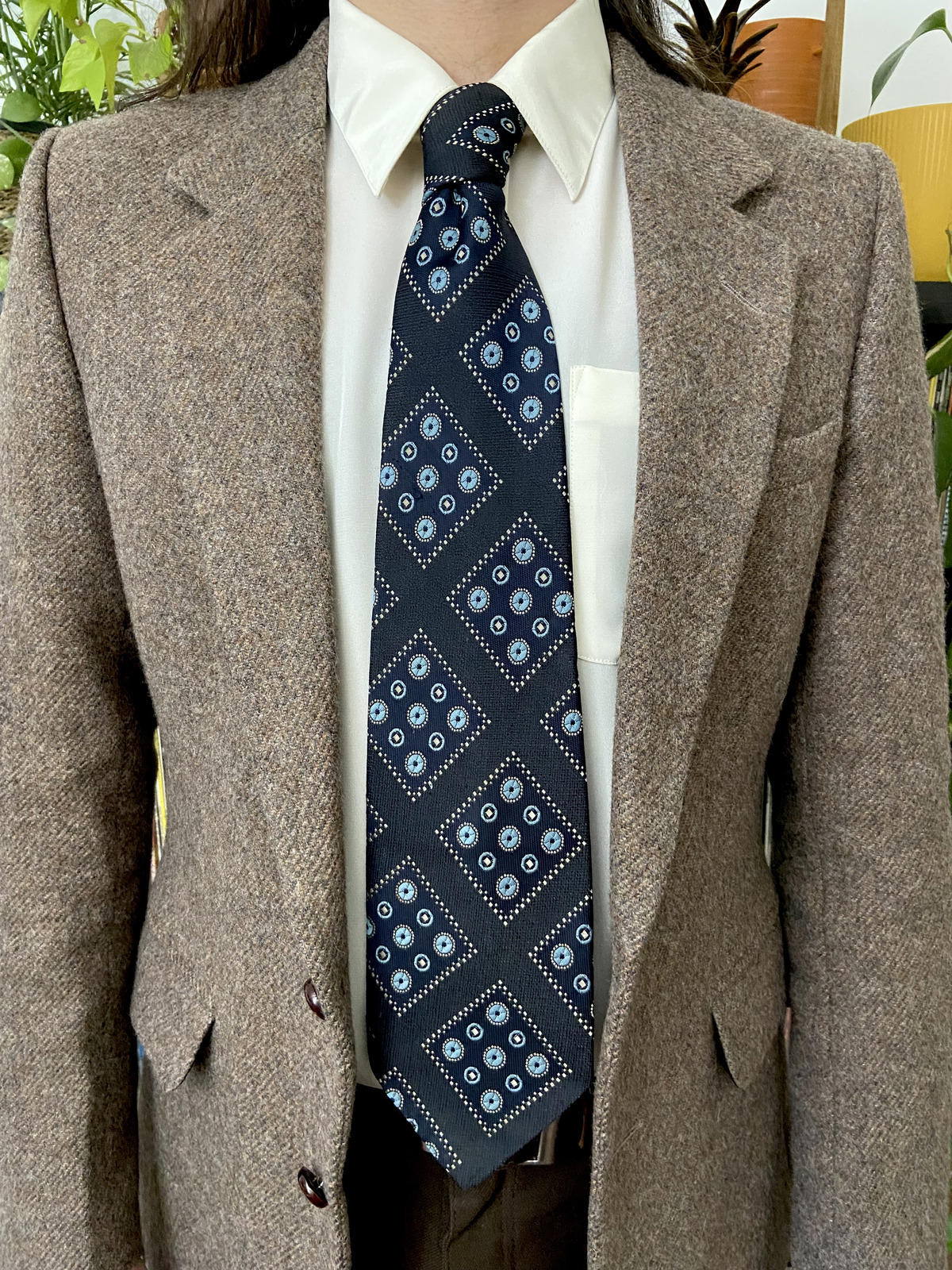 Vintage 1970s Navy Woven Pattern Kipper Tie