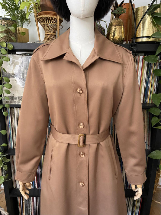 Vintage 1970s Beige London Fog Raincoat