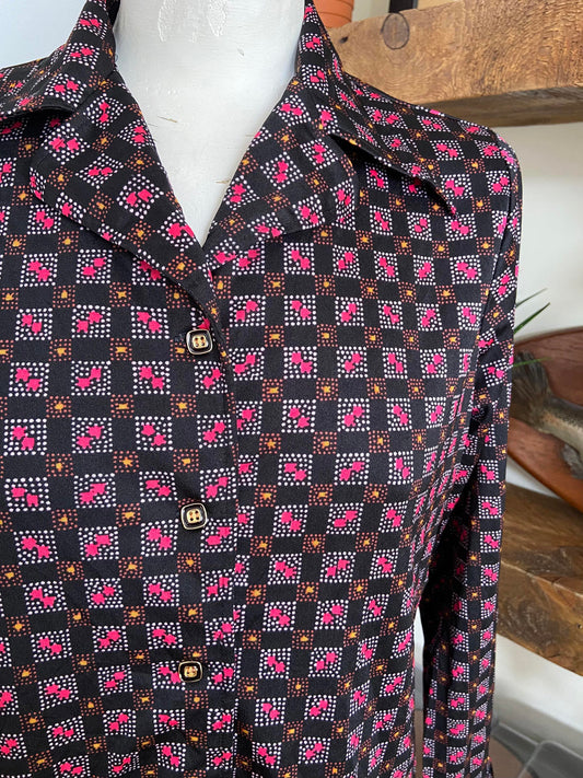 Vintage 1970s Black Pink Jersey Shirt