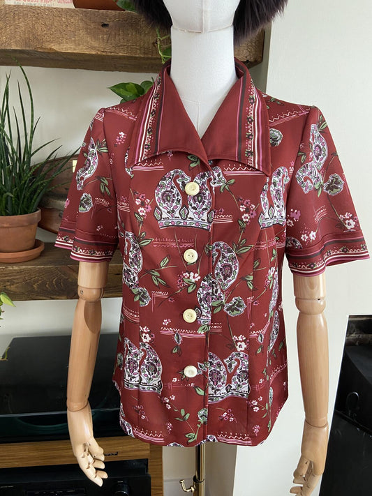 Vintage 1970s Burgundy Paisley Short Sleeved Shirt