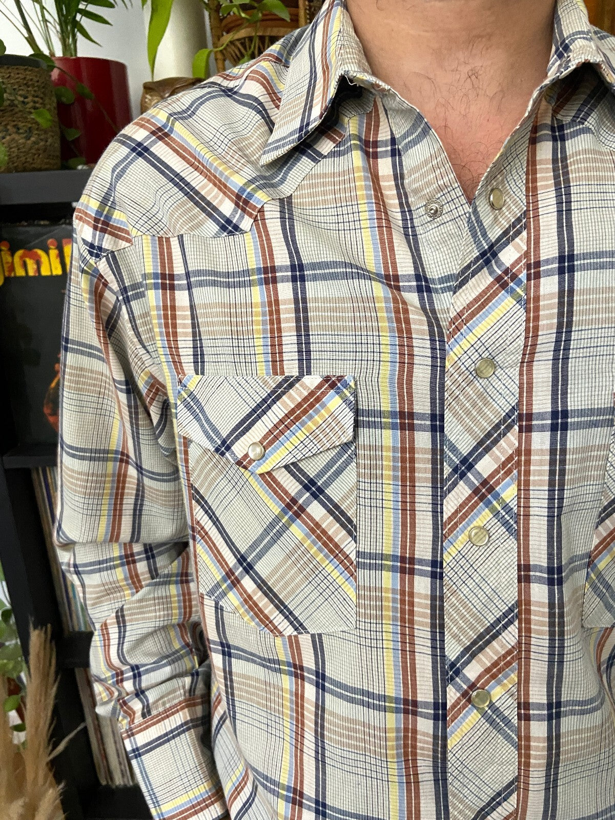 Vintage 90s Beige Wrangler Western Shirt