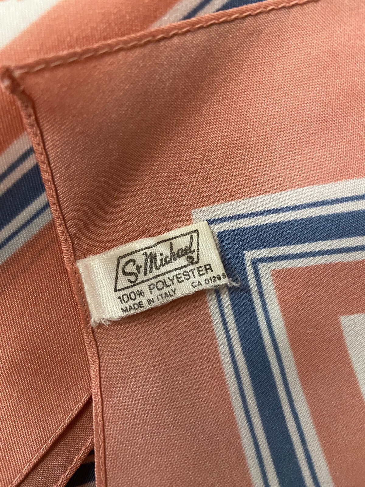 Vintage 1970s Pale Pink St Michael Scarf
