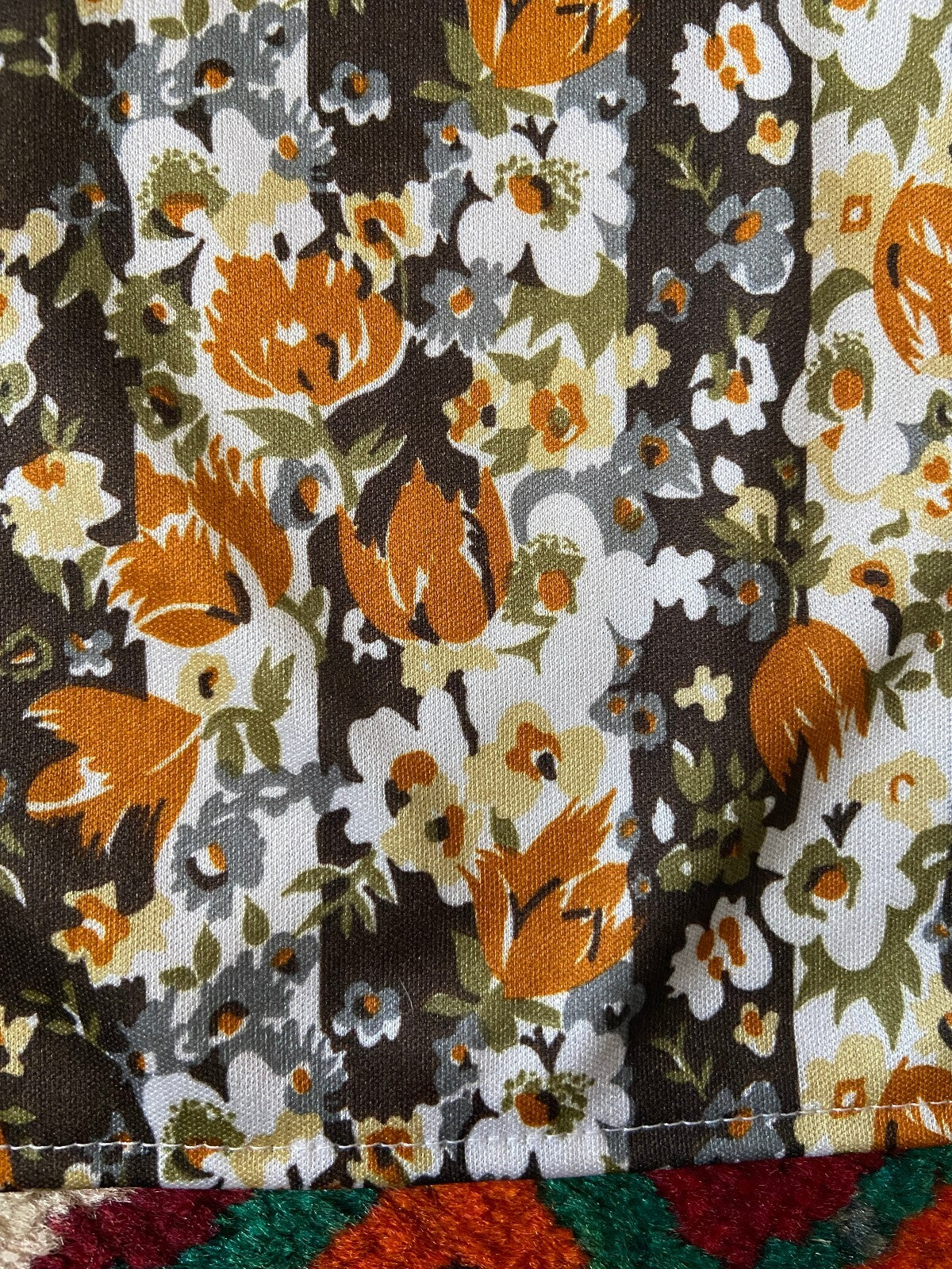 Vintage 1970s Warm Floral Dagger Collar Shirt