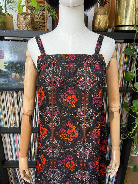 Vintage 1970s Retro Print Slip Dress