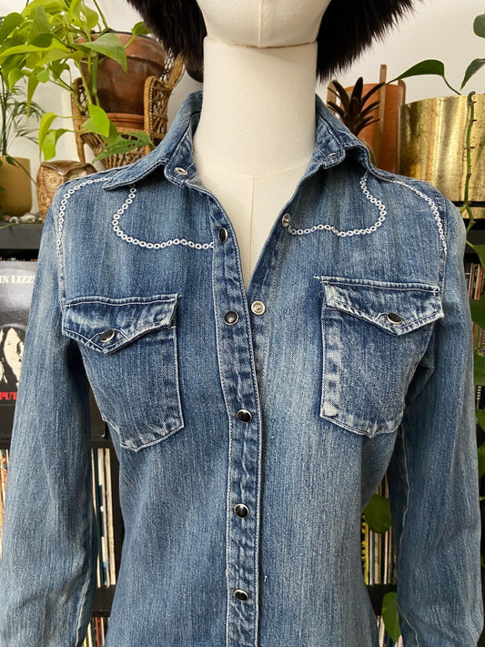 Vintage Y2K Cowgirl Legend Denim Western Shirt
