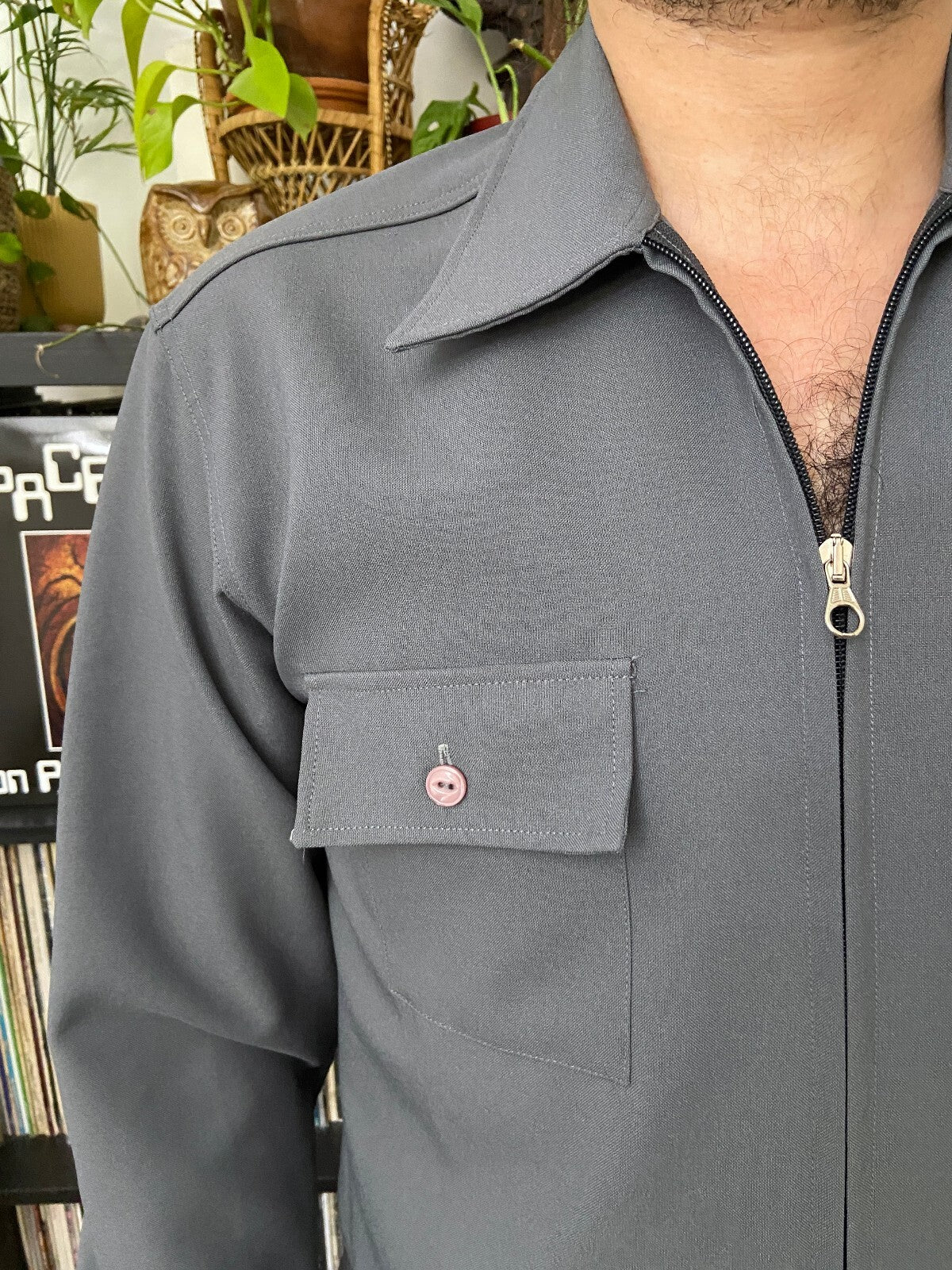 Vintage 1970s Grey Zip-Up Dagger Collar Shirt