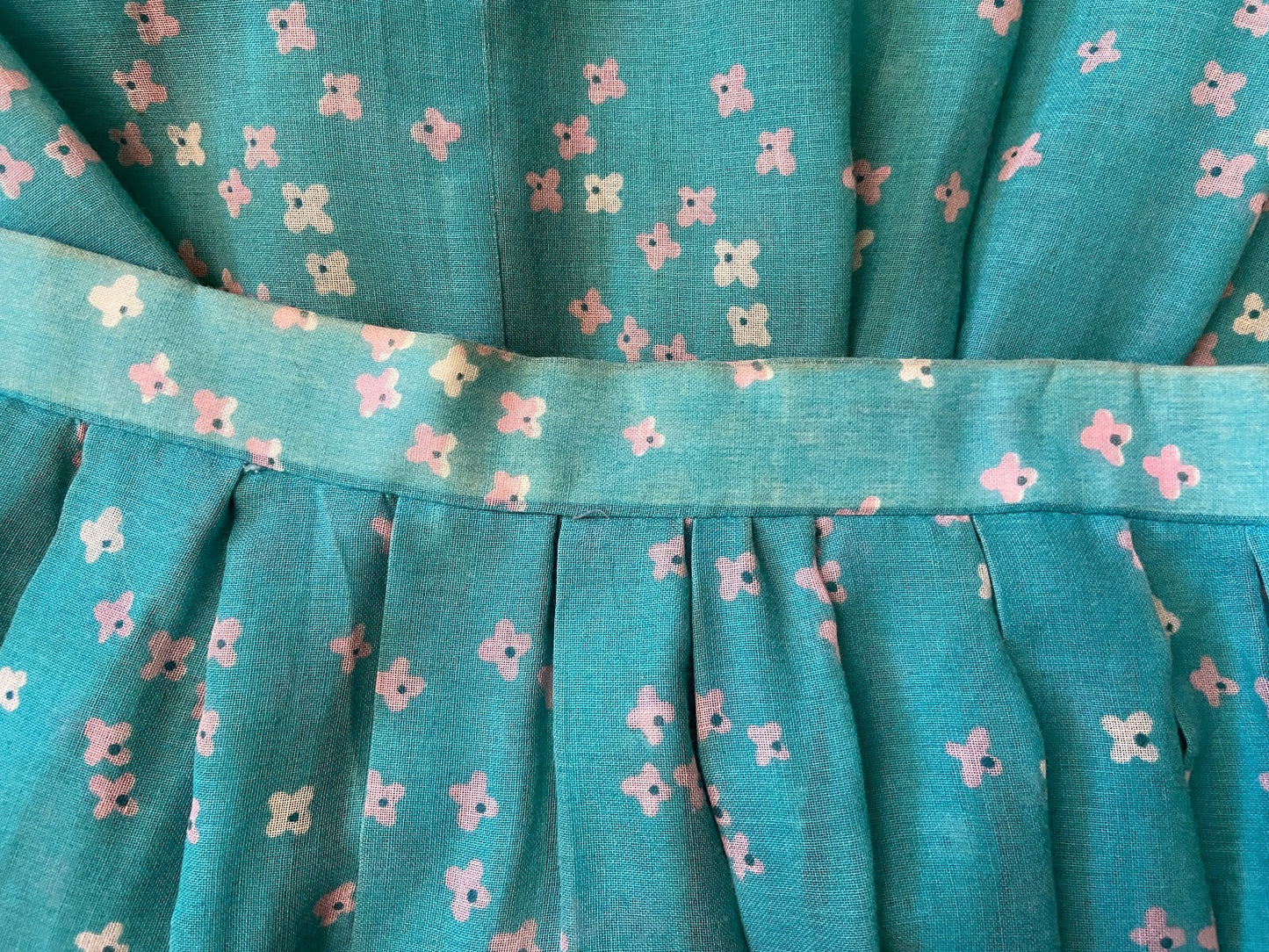 Vintage 1970s Turquoise Landscape Print Skirt