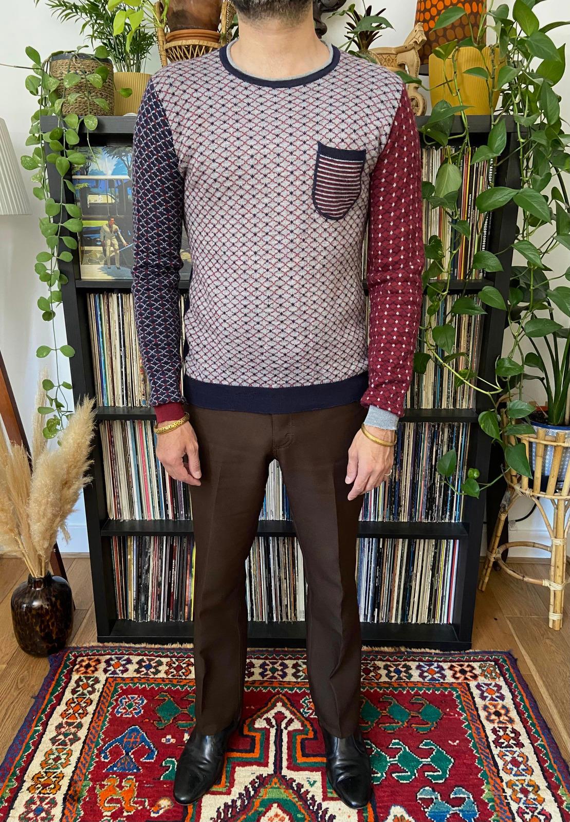 Vintage Italian Navy & Burgundy Patterned Jumper