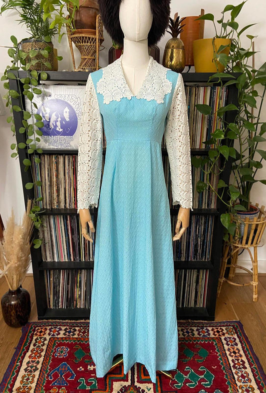 Vintage 1970s Lace Detail Prairie Dress