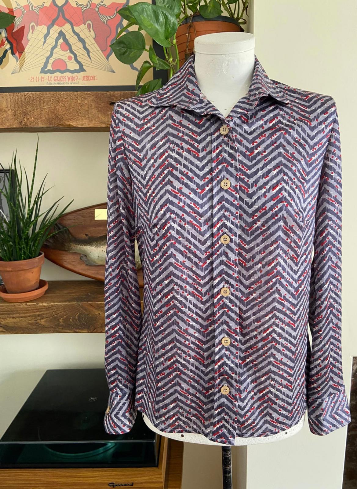 Vintage 1970s Grey Zig Zag Jersey Shirt