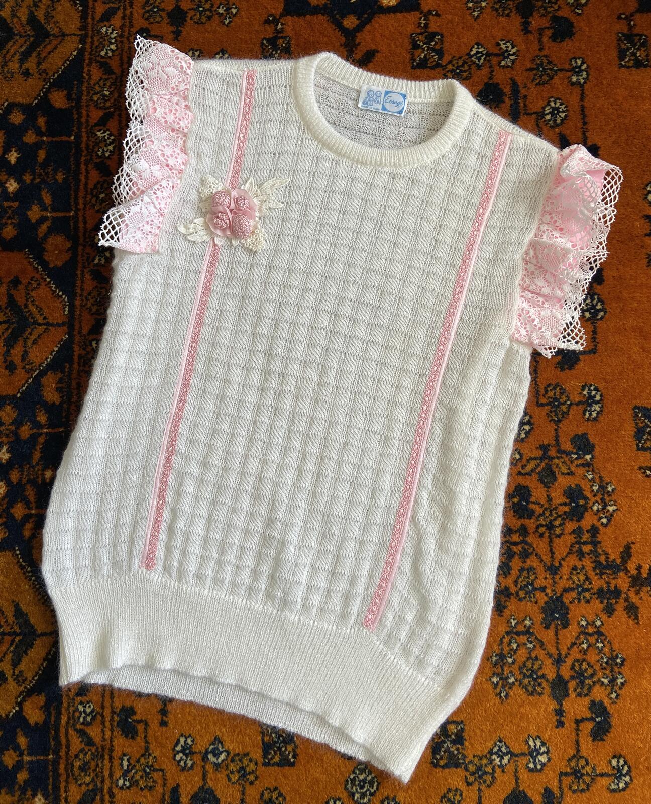 Vintage 1980s White Pink Lace Trim Knit Top
