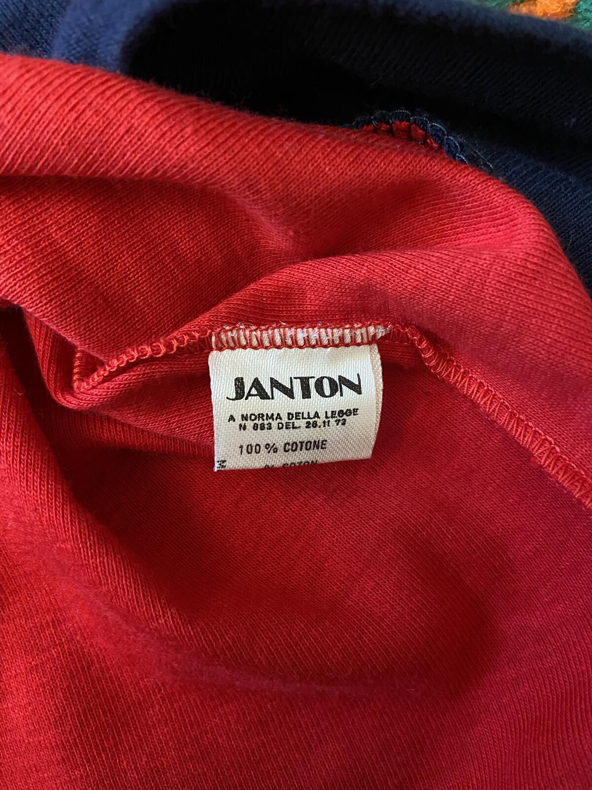 Vintage 1980s Red V-Neck T-Shirt