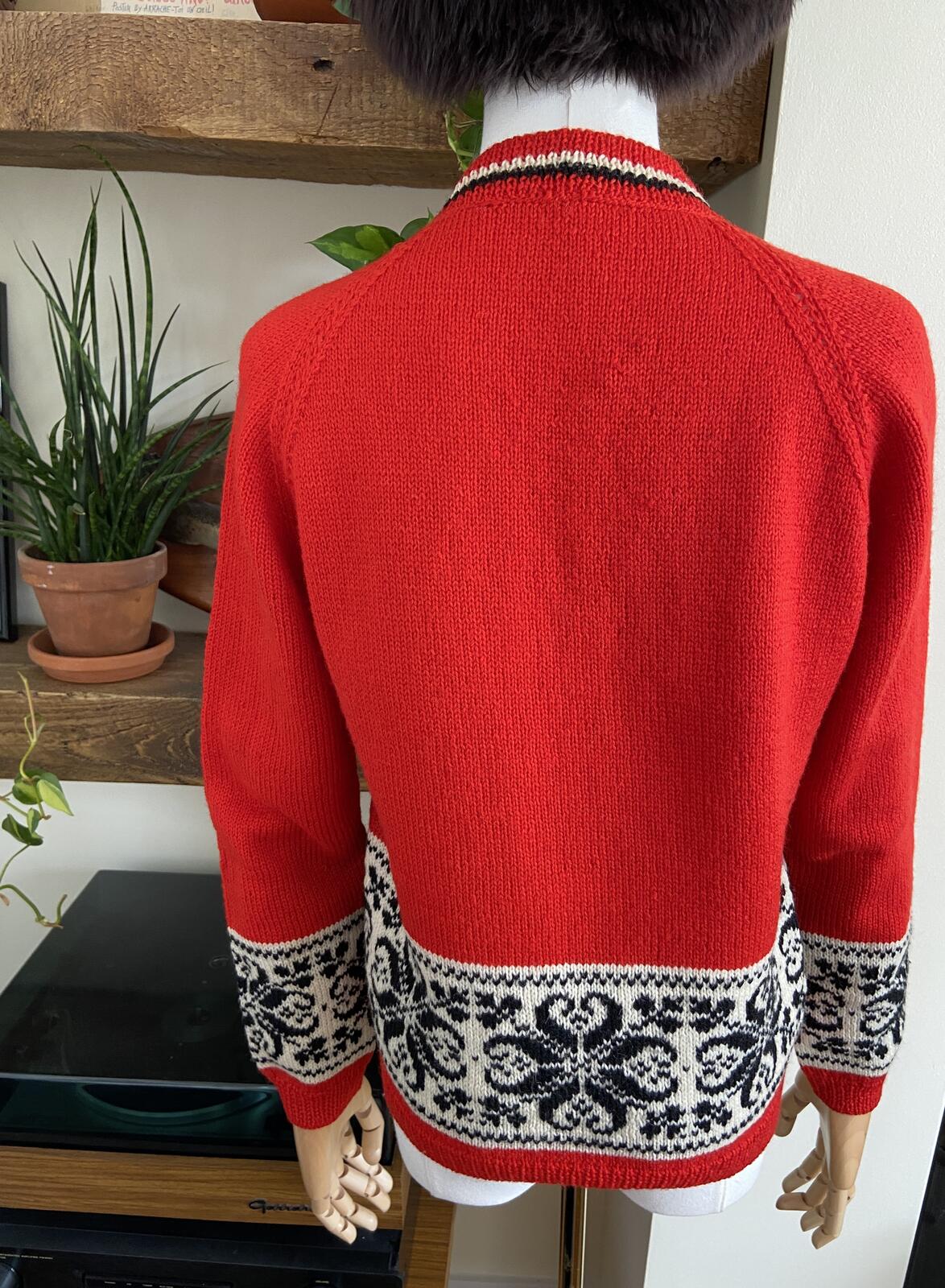 Vintage 1970s Red Nordic Patterned Jumper