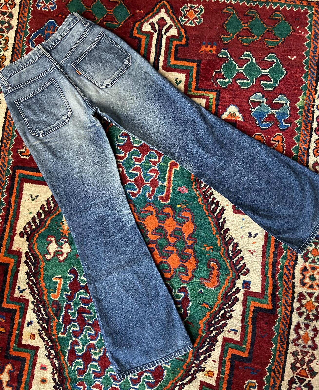 Vintage 90s Patch Pocket Flared Levi Jeans W29