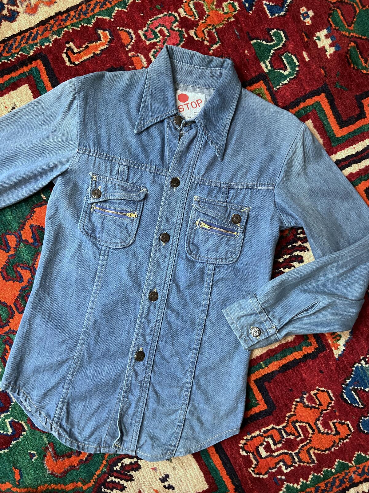 Vintage 1970s Dagger Collar Denim Shirt