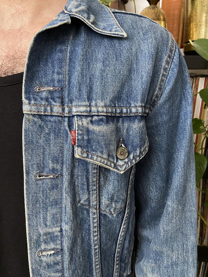 Vintage 1980s Canadian Levi's 70506-0216 Denim Jacket