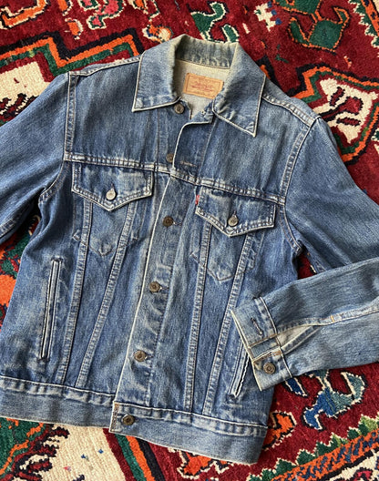 Vintage 1980s Canadian Levi's 70506-0216 Denim Jacket