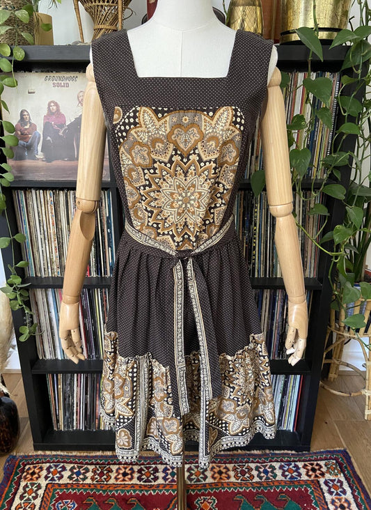 Vintage 1970s Brown Patterned Pinafore Dress
