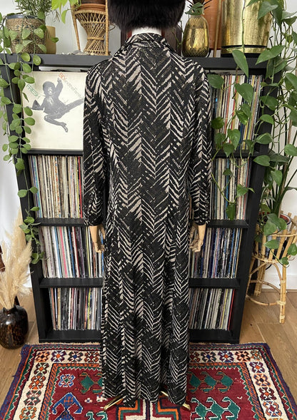 Vintage 1970s Black Gold Dagger Collar Dress