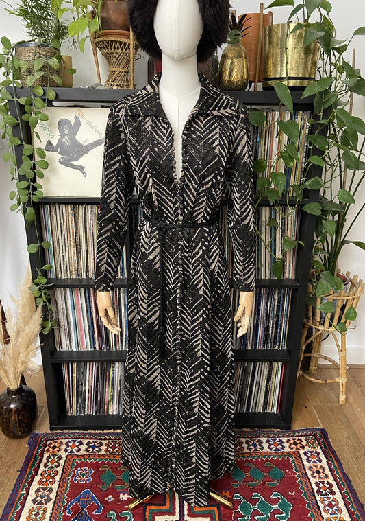 Vintage 1970s Black Gold Dagger Collar Dress