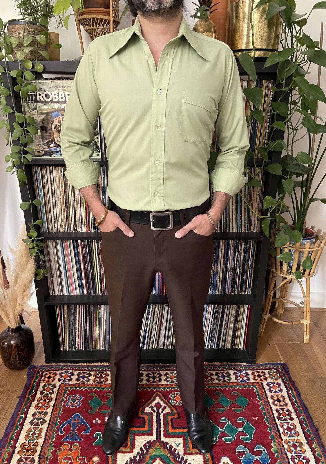 Vintage 1970s Sage Green Dagger Collar Shirt