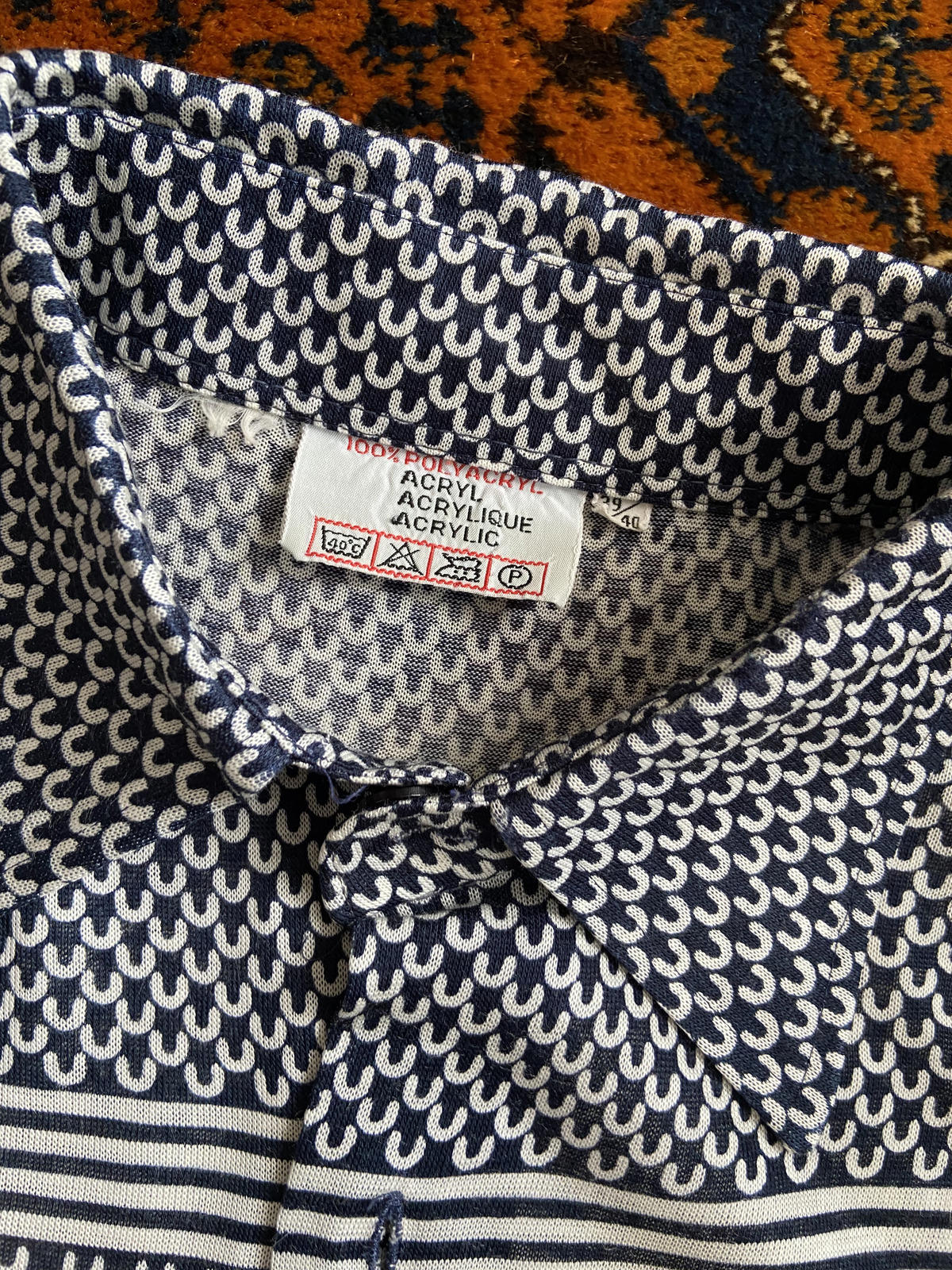 Vintage 1970s Navy & White Patterned Jersey Shirt