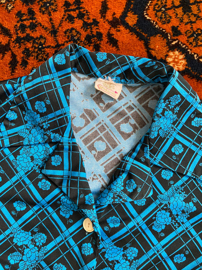 Vintage 1970s Electric Blue Black Jersey Shirt