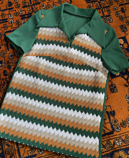 Vintage 1970s Knit Dagger Collar Polo Shirt