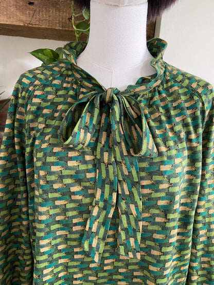 Vintage 1960s Green Pussybow Blouse