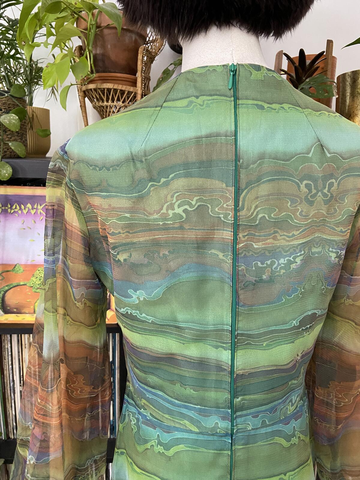 Vintage 1970s Green Psychedelic Print Maxi Dress