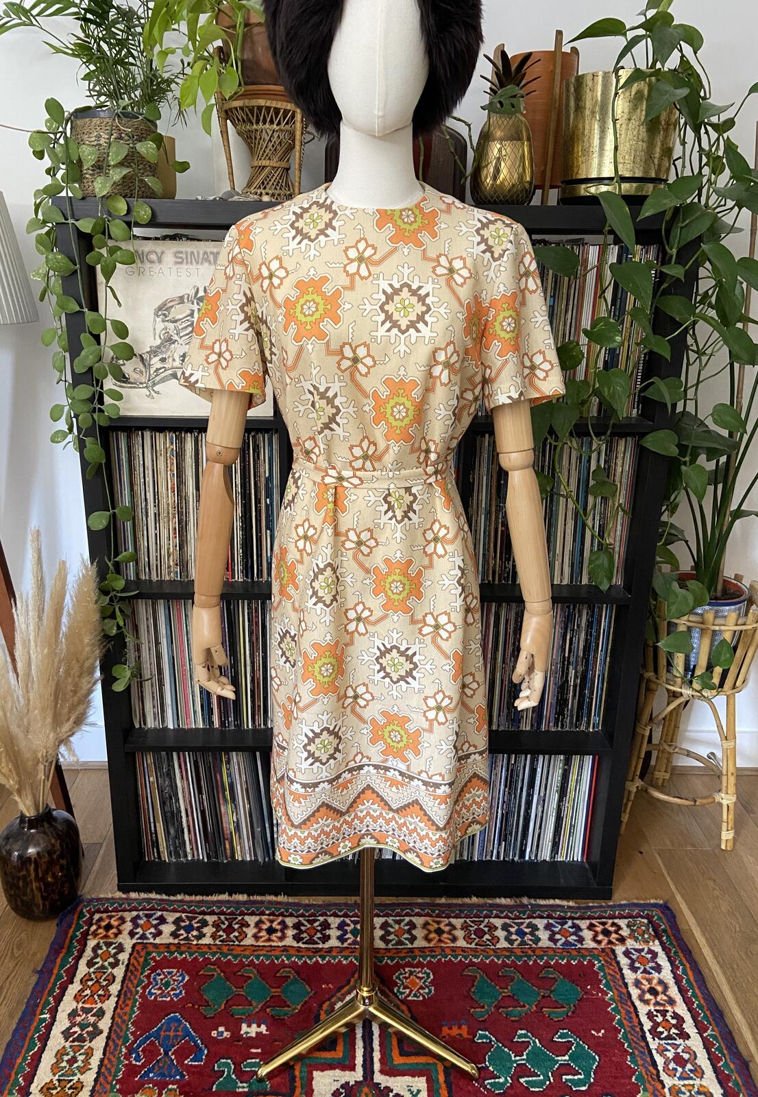 Vintage 1960s Geometric Print Shift Dress