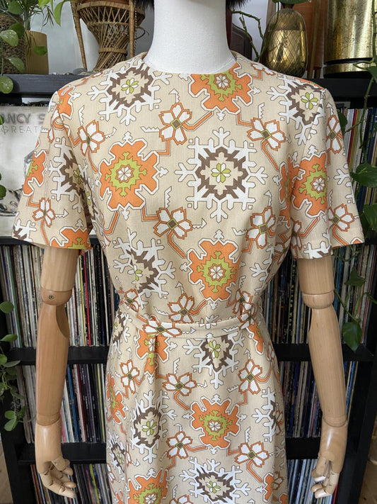 Vintage 1960s Geometric Print Shift Dress