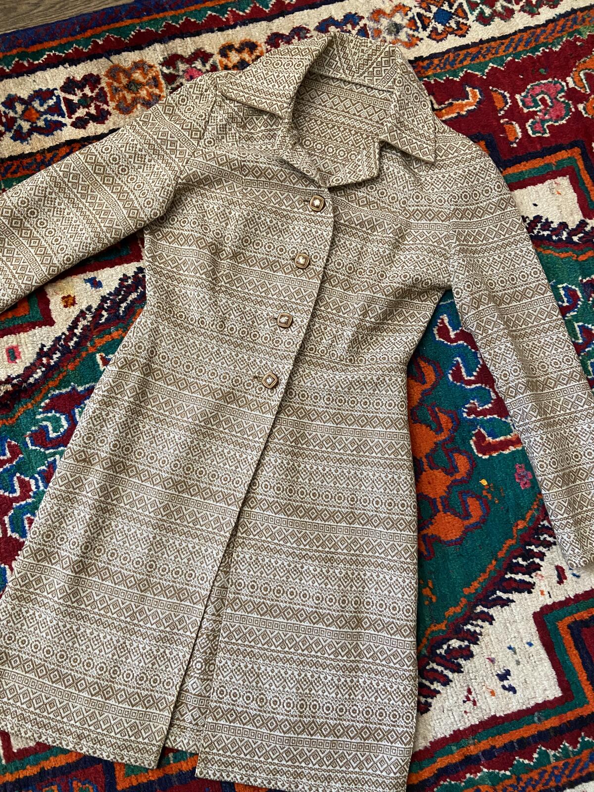 Vintage 1970s Tan Woven Lightweight Jacket