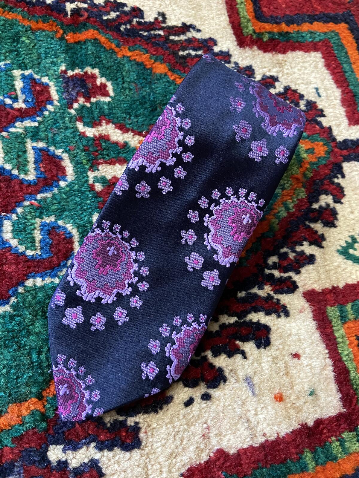 Vintage 1970s Purple & Navy Woven Patterned Tie