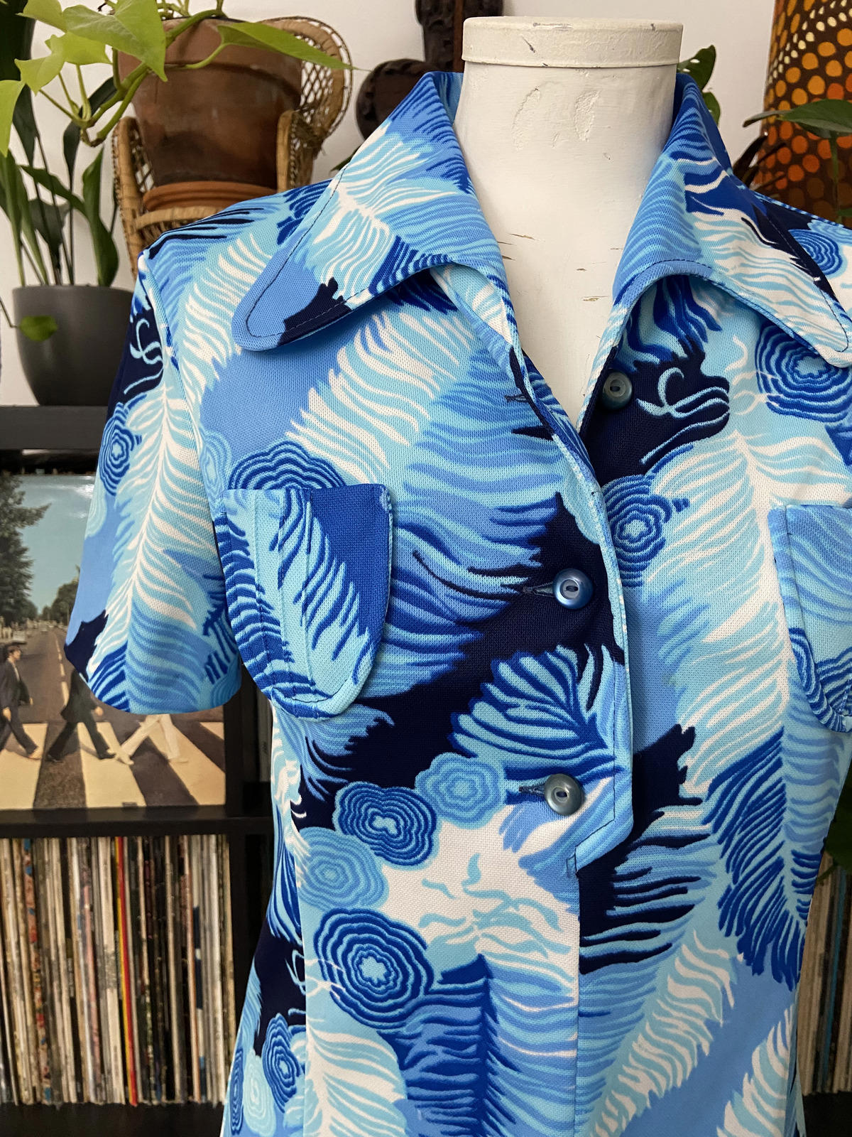 Vintage 1960s Blue Beagle Collar Mini Dress