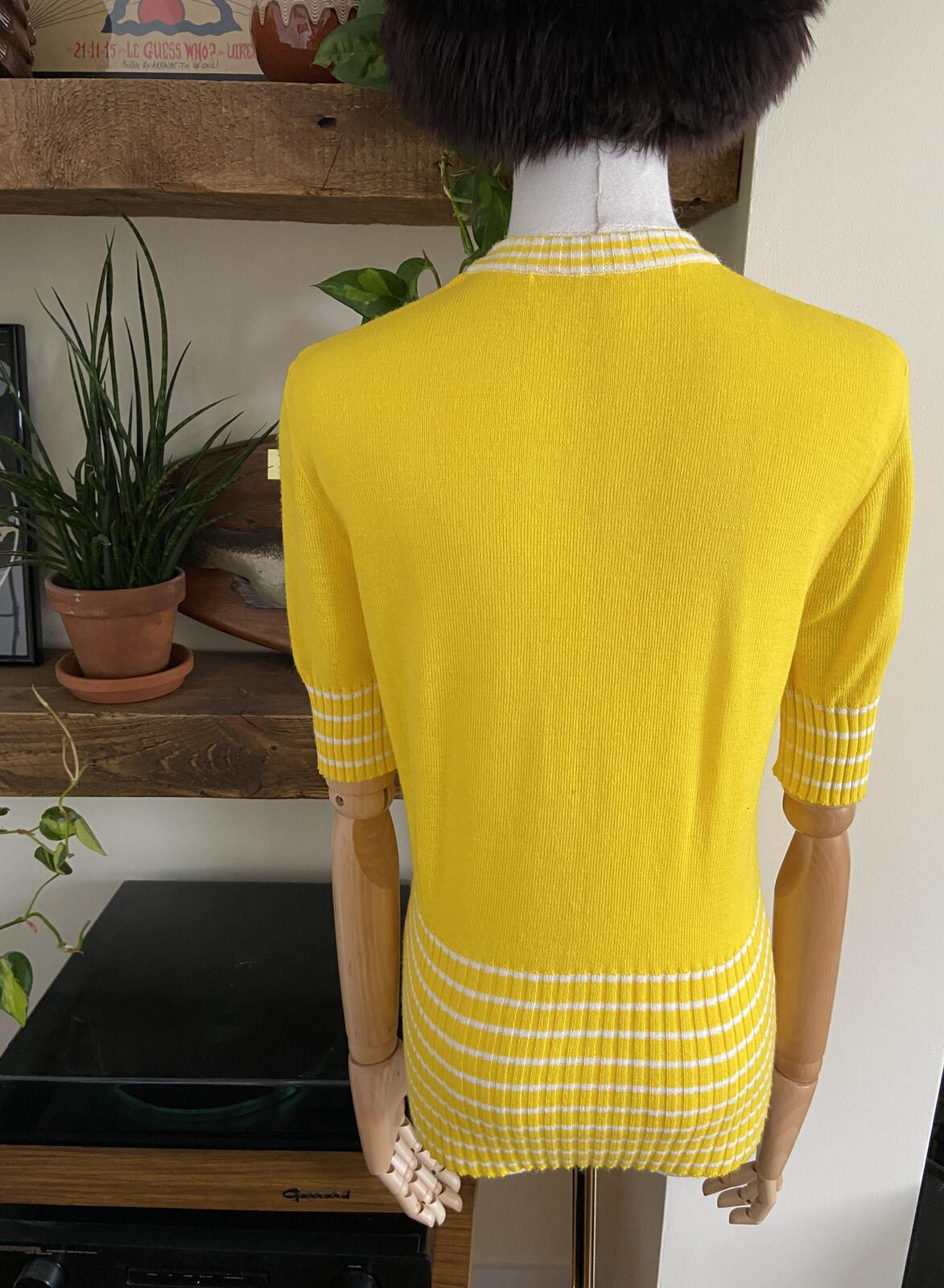 Vintage 1970s Yellow White Striped Knit Top