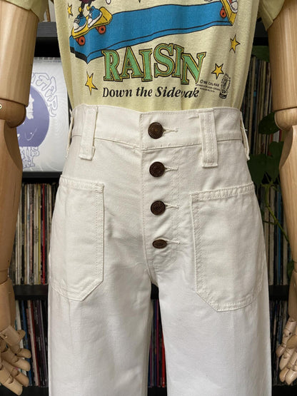 Vintage 1960s Levis Big E White Flared Jeans W29