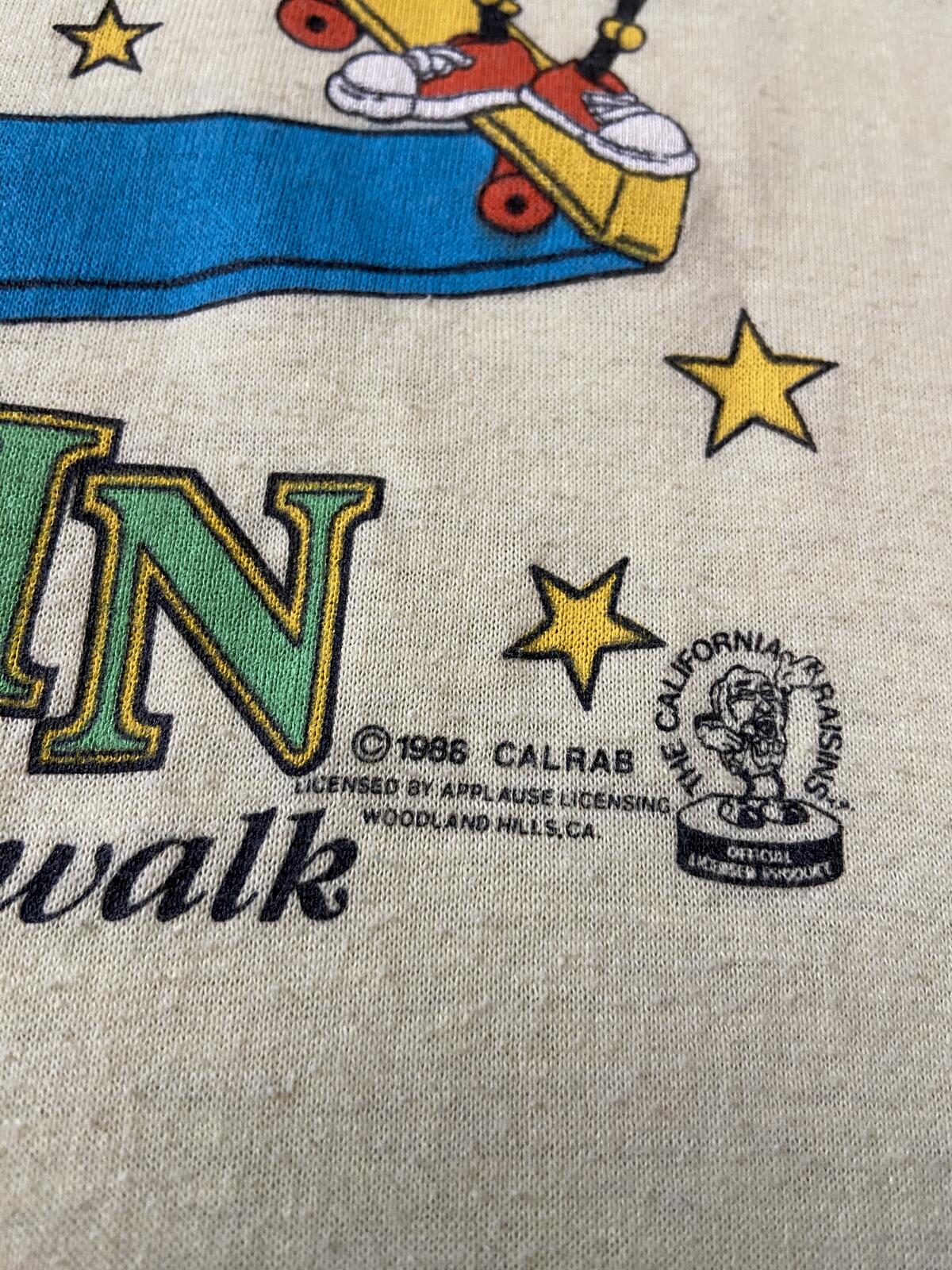 Vintage 1980s California Raisins Down The Sidewalk T-Shirt