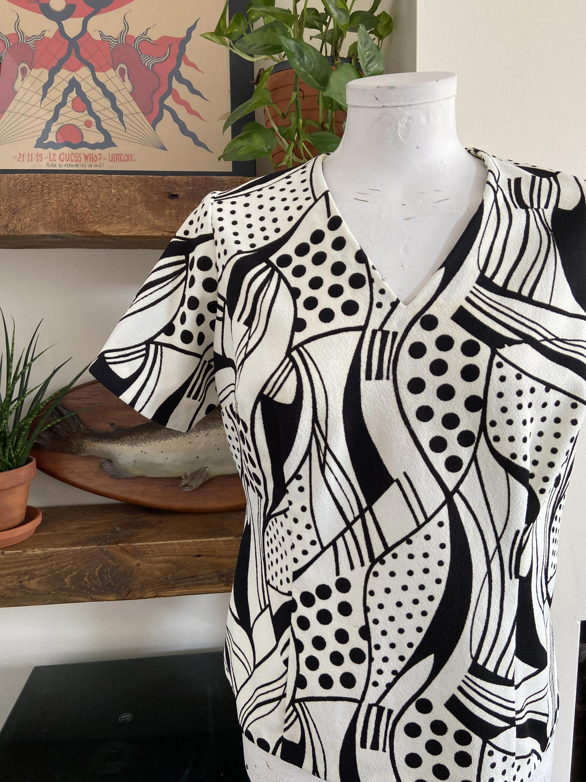 Vintage 1980s Homemade Black White Top