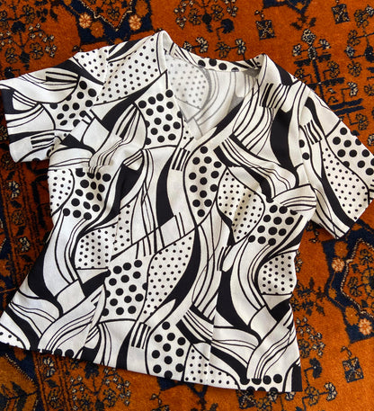 Vintage 1980s Homemade Black White Top