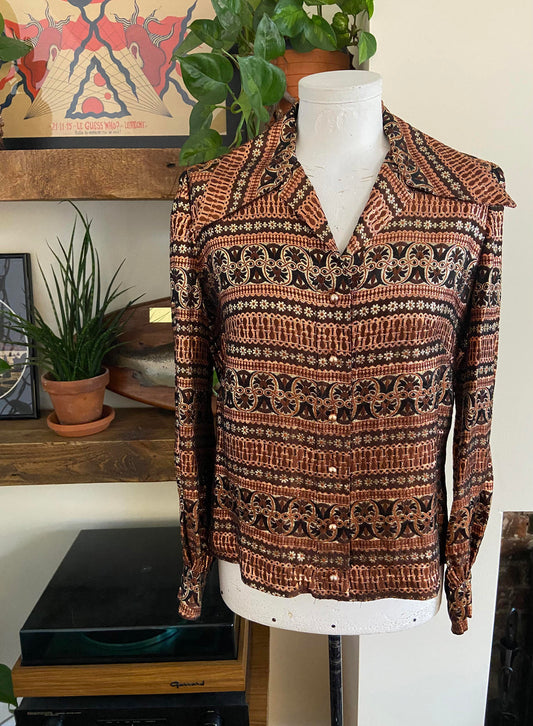 Vintage 1970s Metallic Dagger Collar Shirt